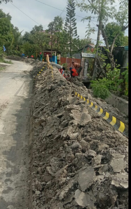 Proyek Galian Pipa Air Bersih di Medan Labuhan Tuai Protes Warga