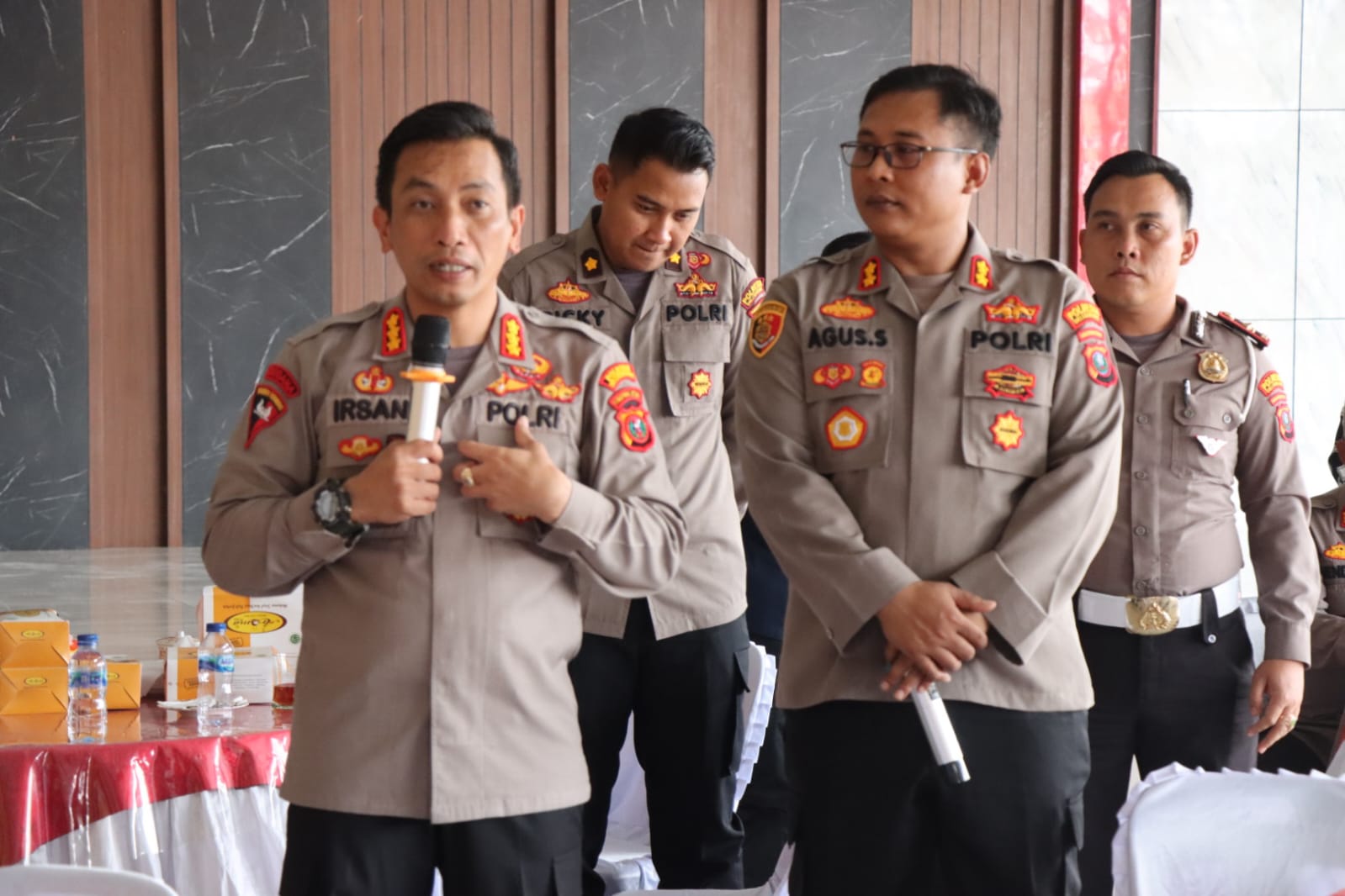 Penuh Keakraban, Kapolresta Deli Serdang Gelar Coffee Morning Bersama Pju dan Personil