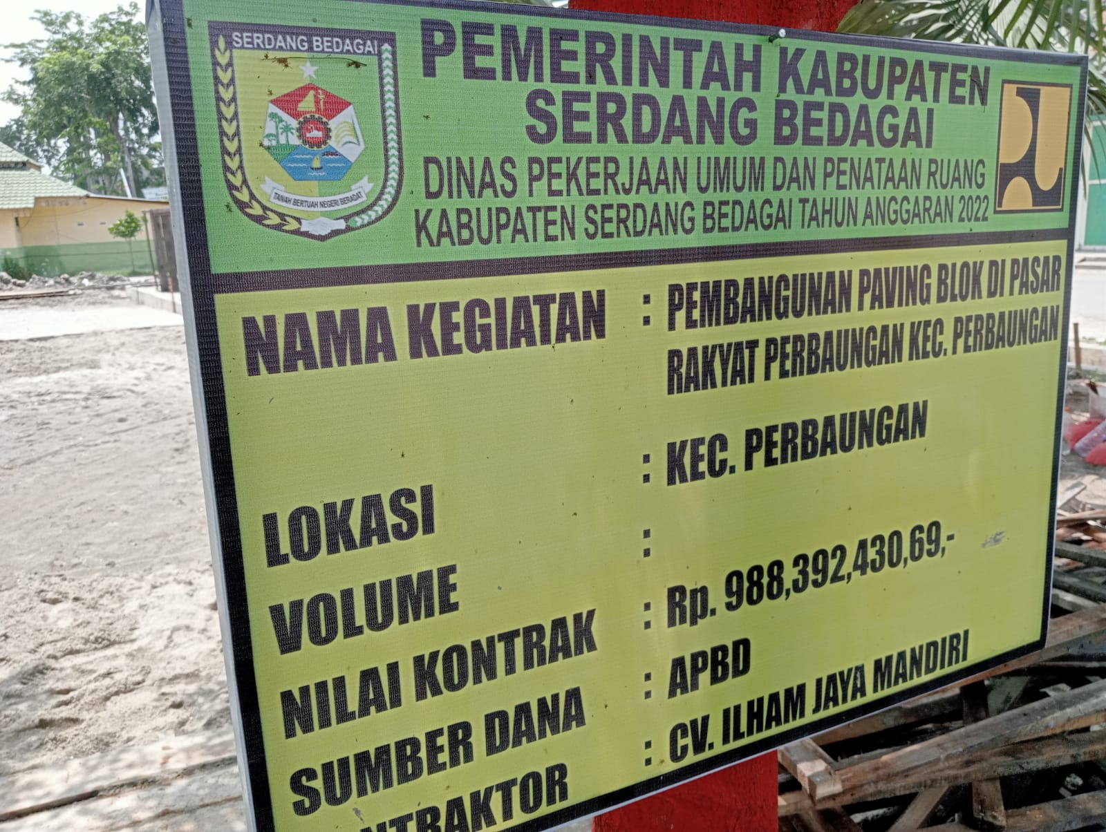 Proyek Pembangunan Paving Blok di Pasar Rakyat Perbaungan Tidak Cantumkan Volume