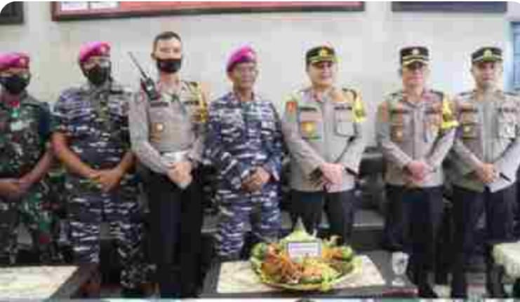 Di HUT TNI Ke 77, Polres Pelabuhan Belawan Berikan Kejutan