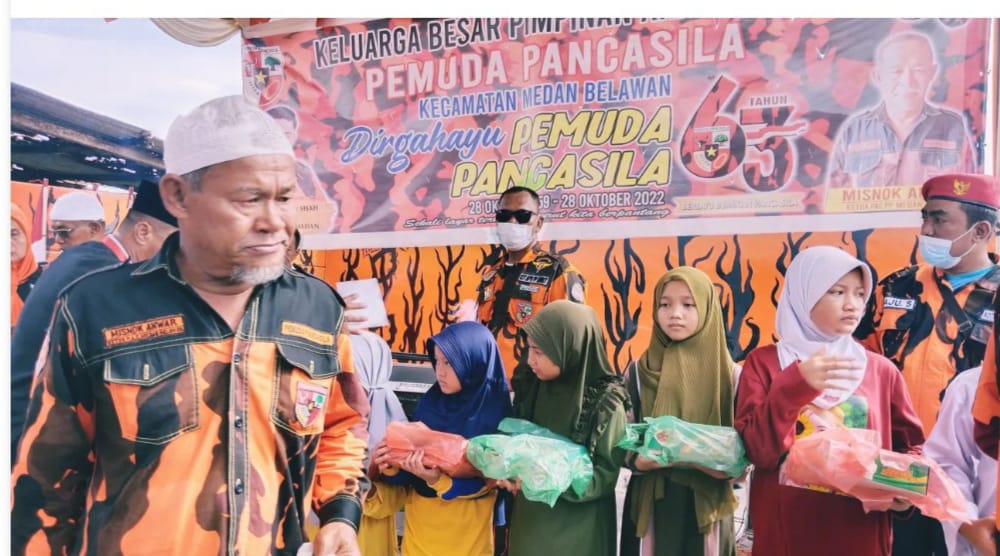 Sambut HUT Pemuda Pancasila Ke 63, PAC PP Medan Belawan Santuni Anak Yatim