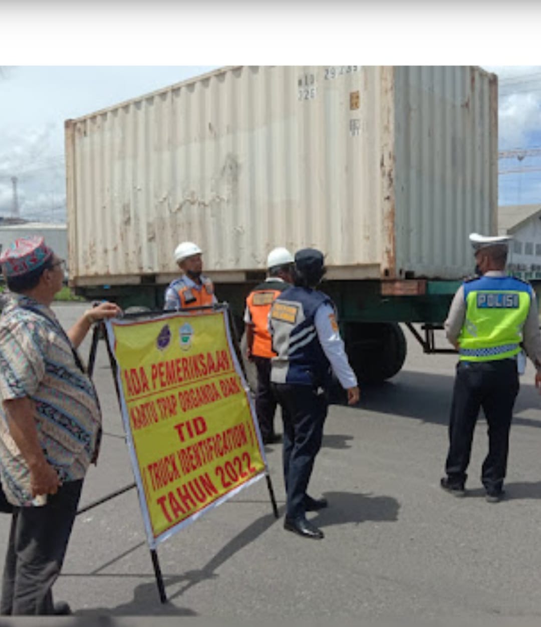 Otoritas Pelabuhan Bersama Tim Gabungan Tertibkan Truk Tanpa Dukumen