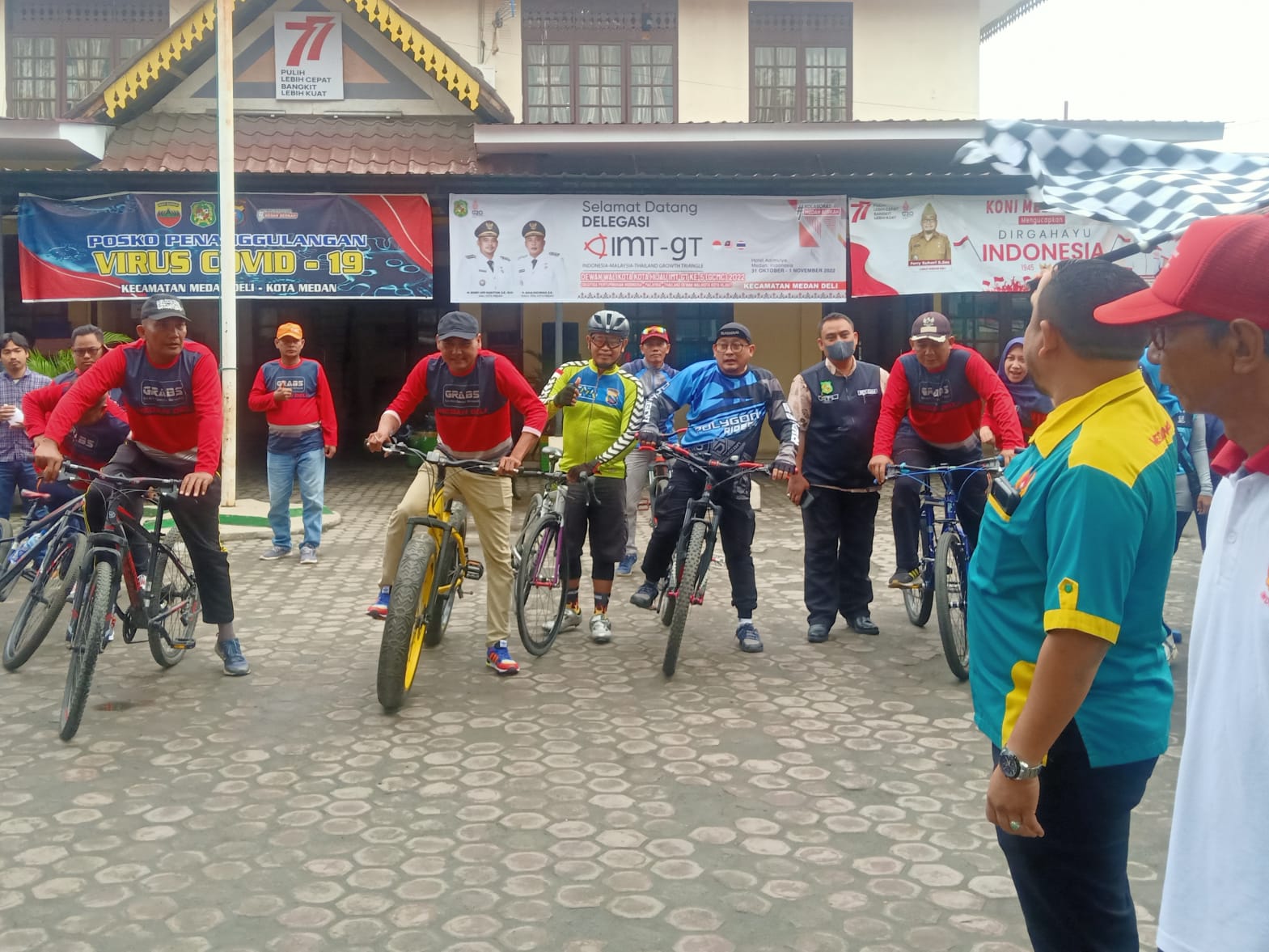 Apel Kegiatan Aparatur Bersepeda Dipimpin Langsung Camat Medan Deli