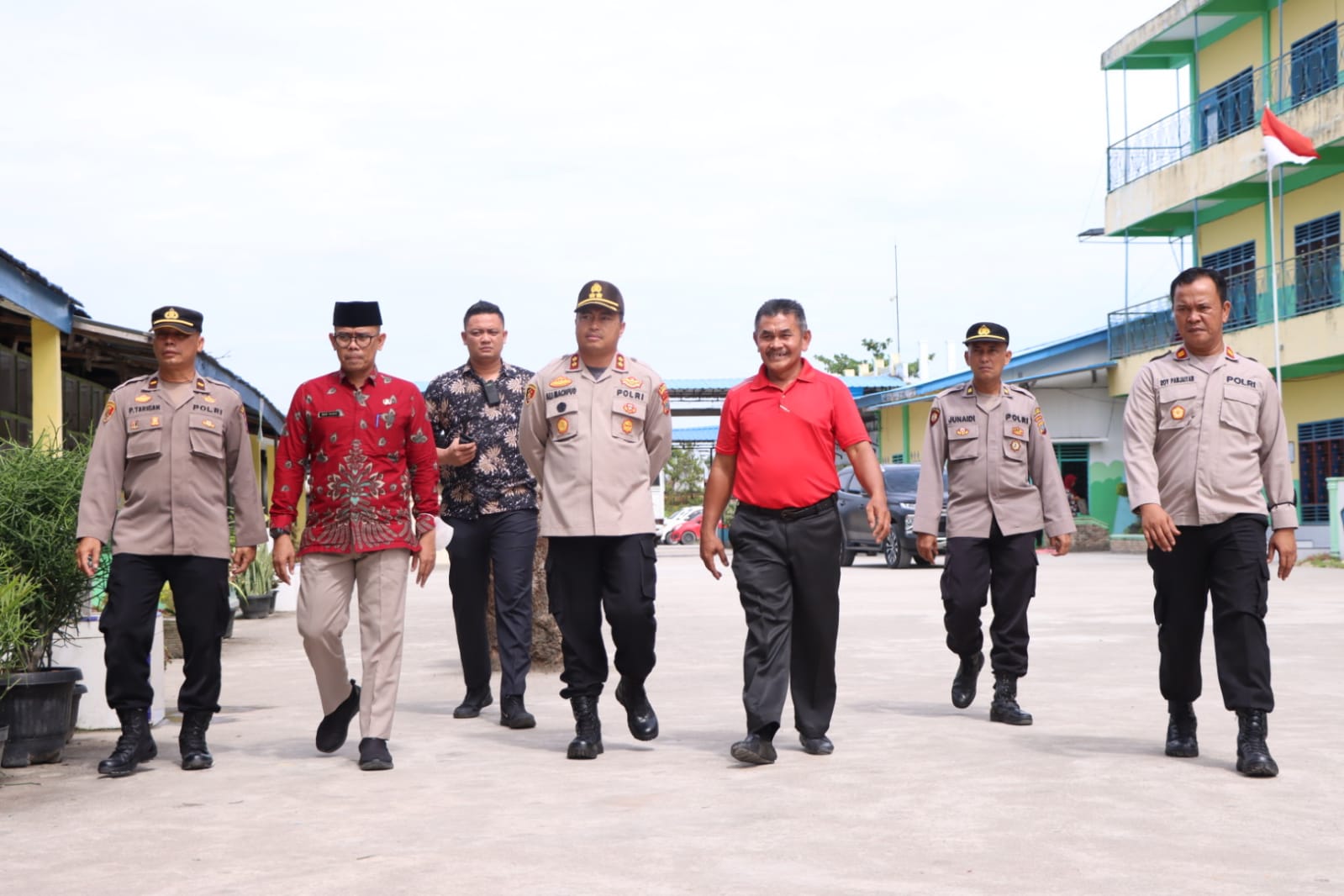 Kapolres Sergai Berkunjung Ke Sekolah SMA R.A Kartini Di Sei Rampah