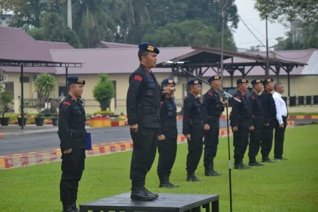 Siaga Bencana, Dansat Brimob Poldasu Pimpin Apel Kesiapsiagaan Personil Brimob