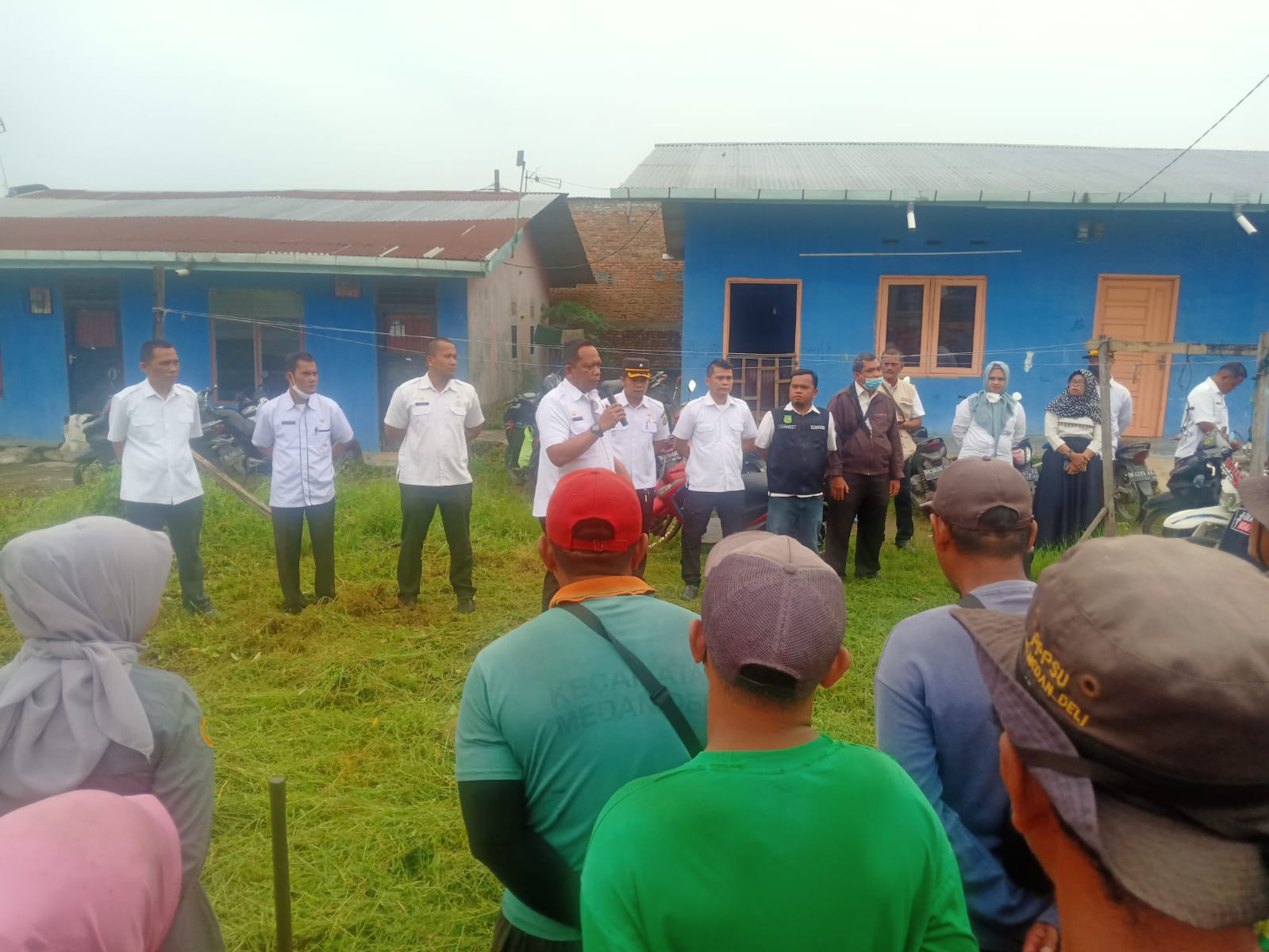 Perdana, Camat Medan Deli Pimpin Gotong Royong Massal