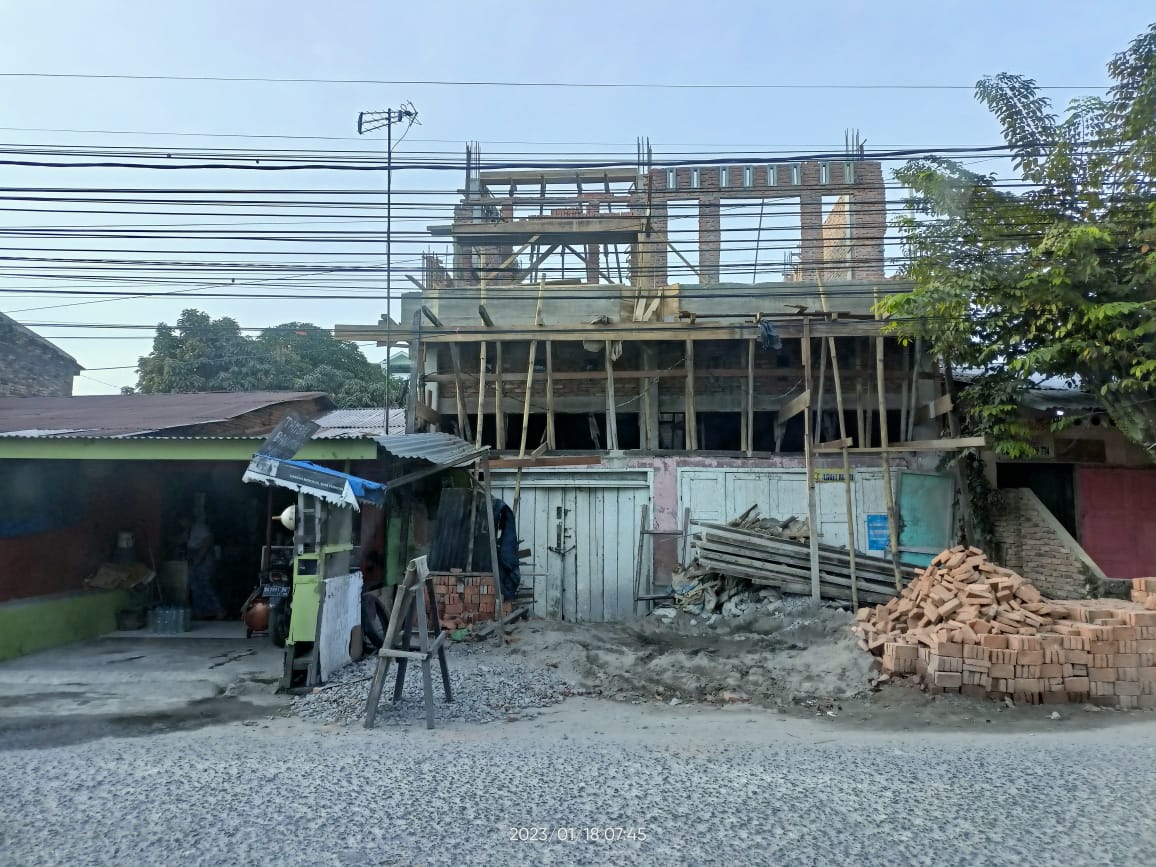 Dua Bangunan Megah Bebas Berdiri Tanpa PBG Diduga Famili Ketua PPP Kota Medan