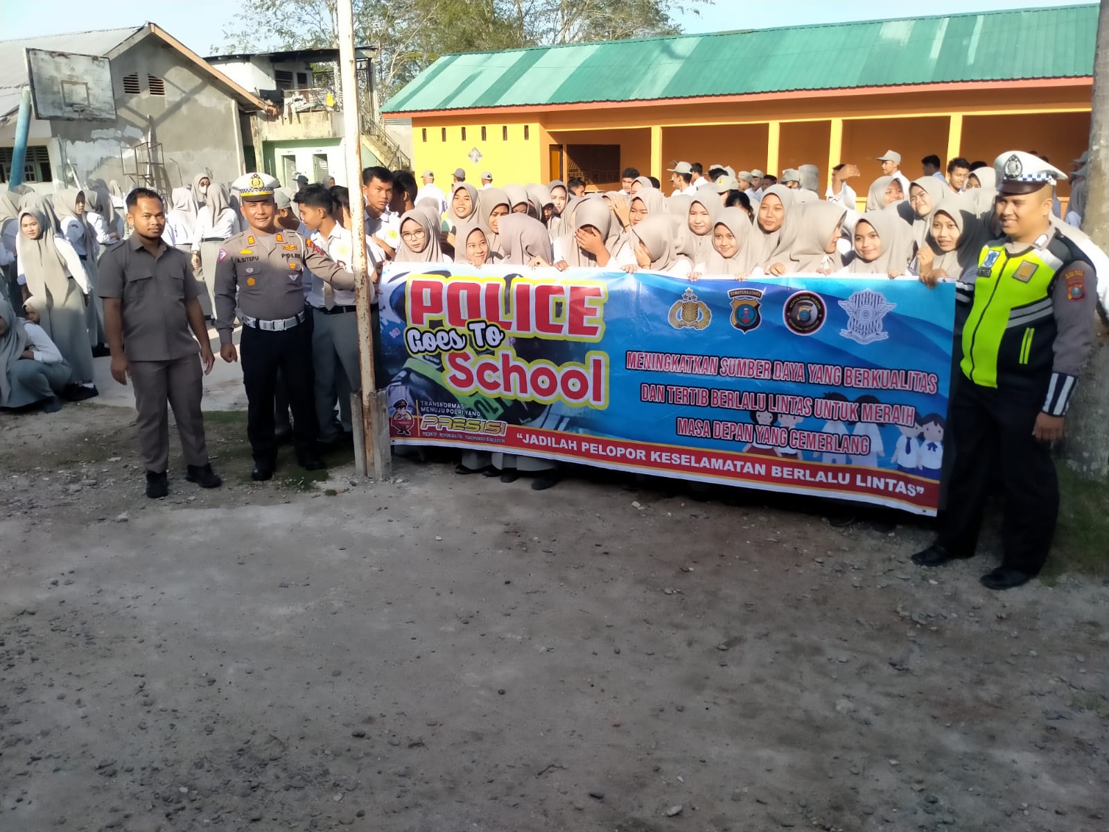 Sat Lantas Polres Sergai Laksanakan Kegiatan Police Goes To School
