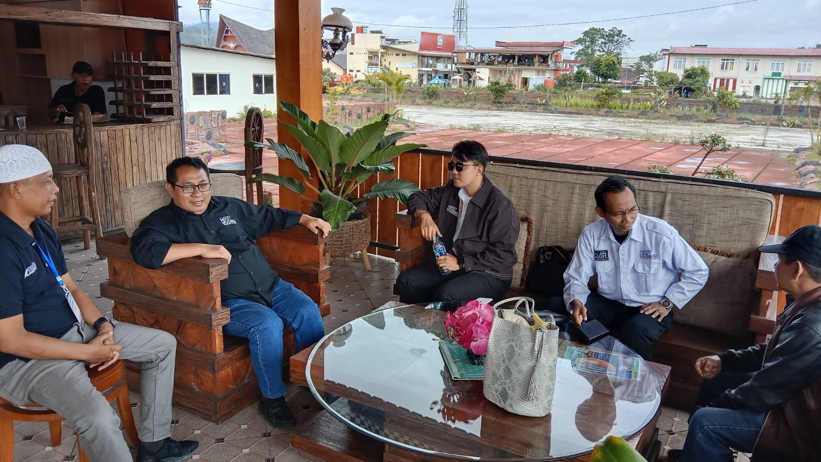 Sambut HPN 2023, Ketua SMSI Sergai Bersilaturahmi Dengan Ketua Umum SMSI