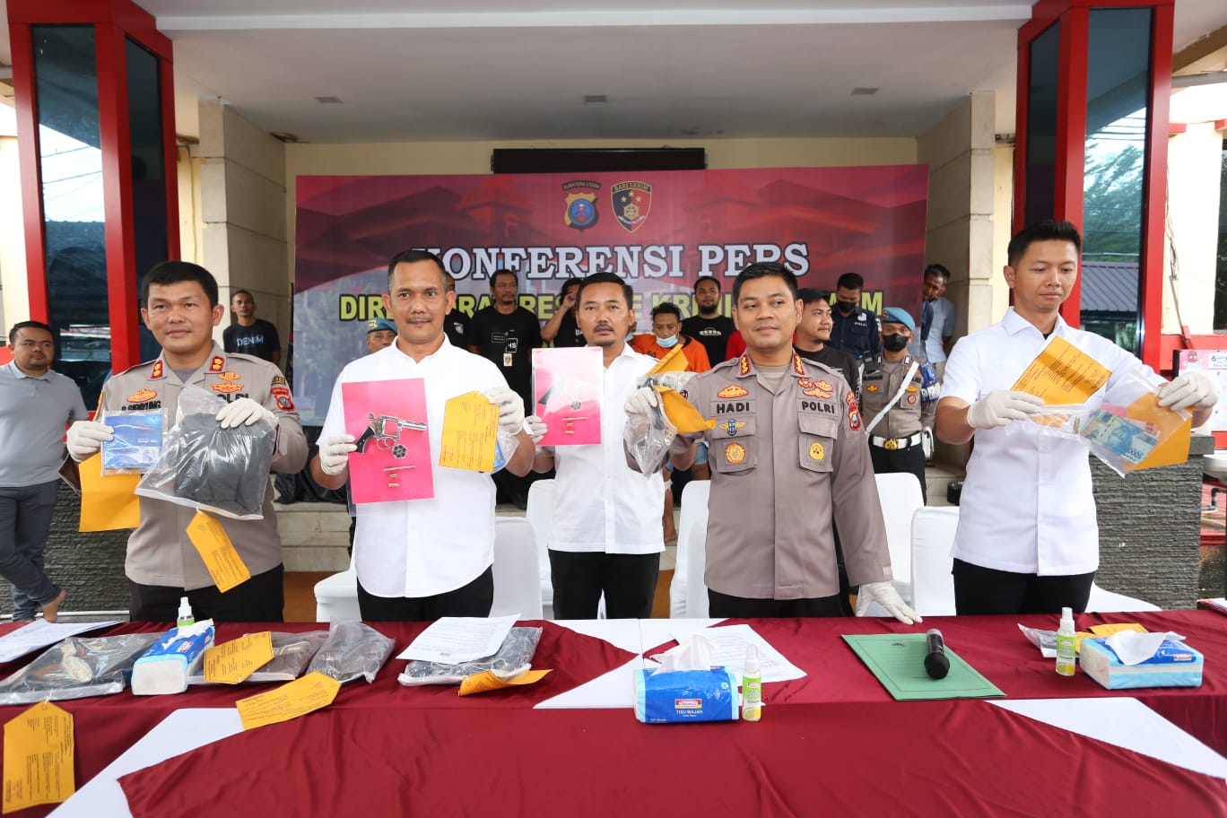 Polda Sumatera Utara Dan Polres Simalungun Ungkap Kasus Perampokan Bersenjata