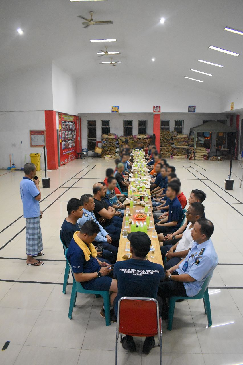 Indahnya Kebersamaan, KA Kelas I Labuhan Deli Kemenkumham Sumut Buka Puasa Bersama Dengan Warga Binaan