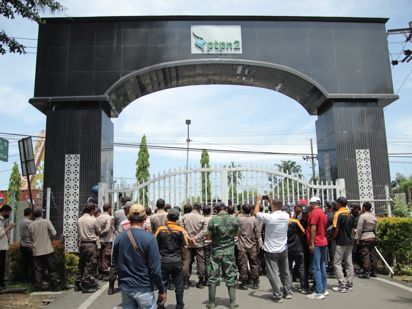 PTPN2 Segera Okupasi Areal HGU No 94 Kebun Limau Mungkur