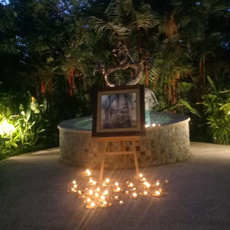 Sejuta Lilin untuk Kematian Engeline Korban Kekerasan ibu Angkatnya Di Bali