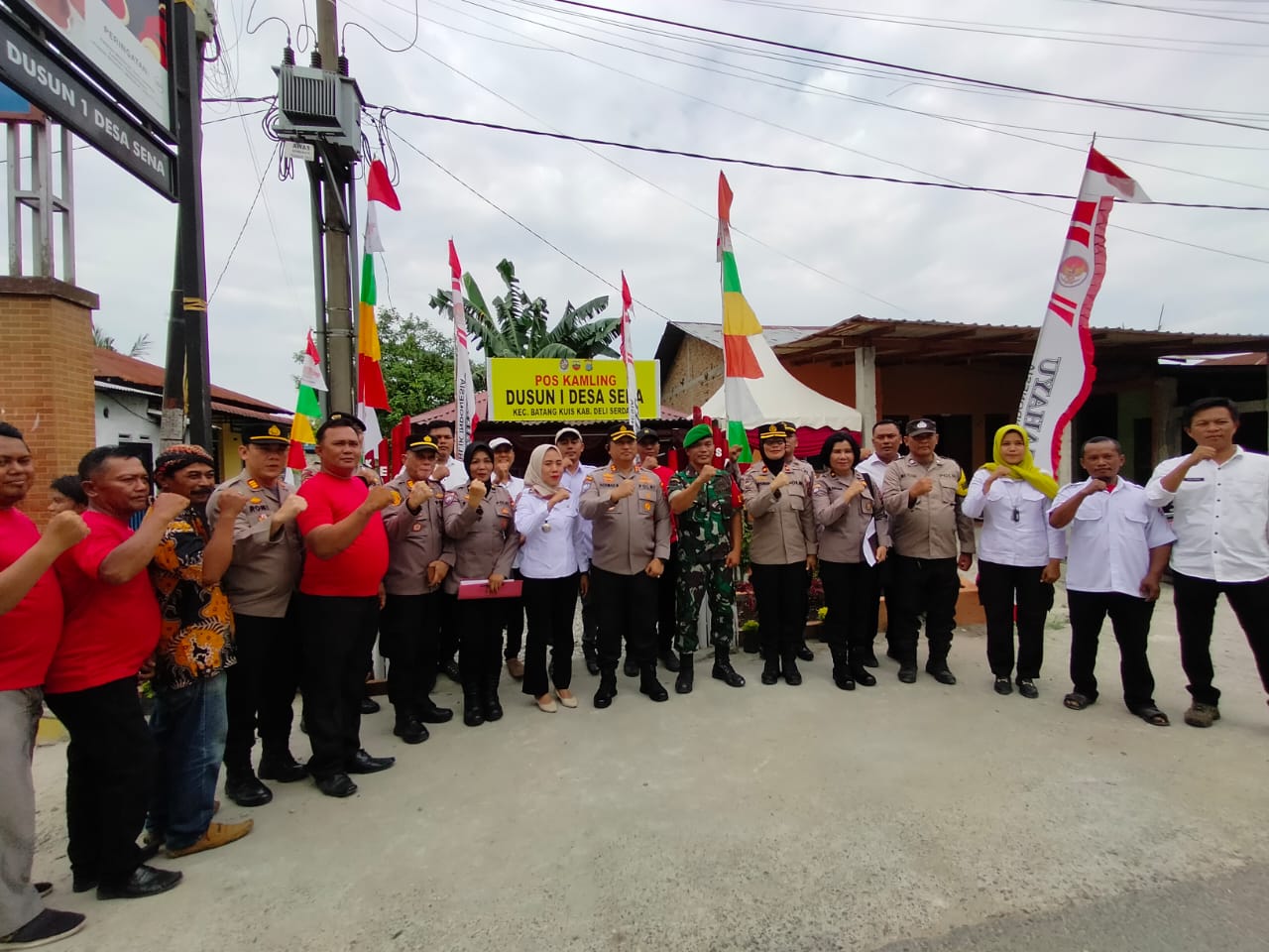 Wadirbinmas Poldasu AKBP. Muhaimin MH Bersama Tim Penilai Kunjungi Poskamling Desa Sena