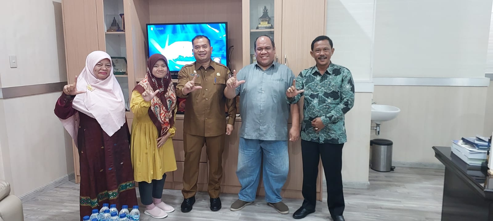 Siswi Paket C PKBM Sameera Indonesia Wakili Indonesia Dalam Konferensi Internasional Lingkungan Tahun 2023