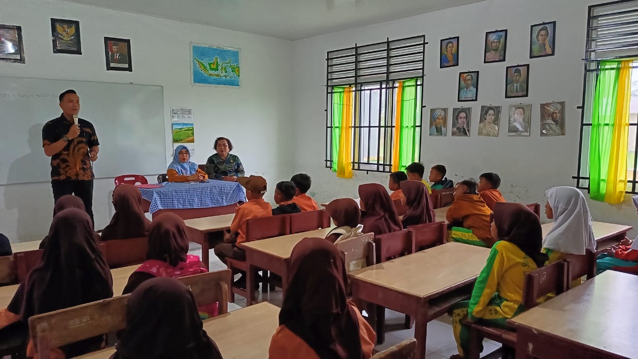 Unit PPA Polres Sergai Giat Binluh ke Sekolah