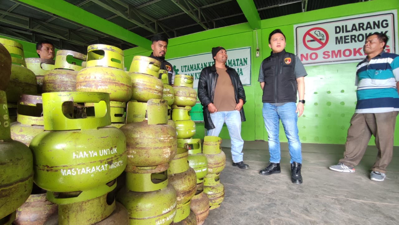 Cegah Kelangkaan LPG 3 Kg, Polres Tanah Karo Lakukan Pengecekan Ke Sejumlah Agen
