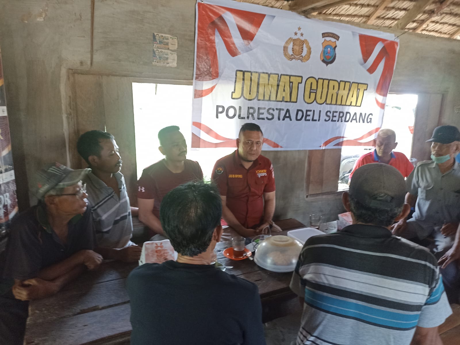 Polresta Deli Serdang Laksanakan Kegiatan Jumat Curhat dengarkan Keluh Kesah Masyarakat