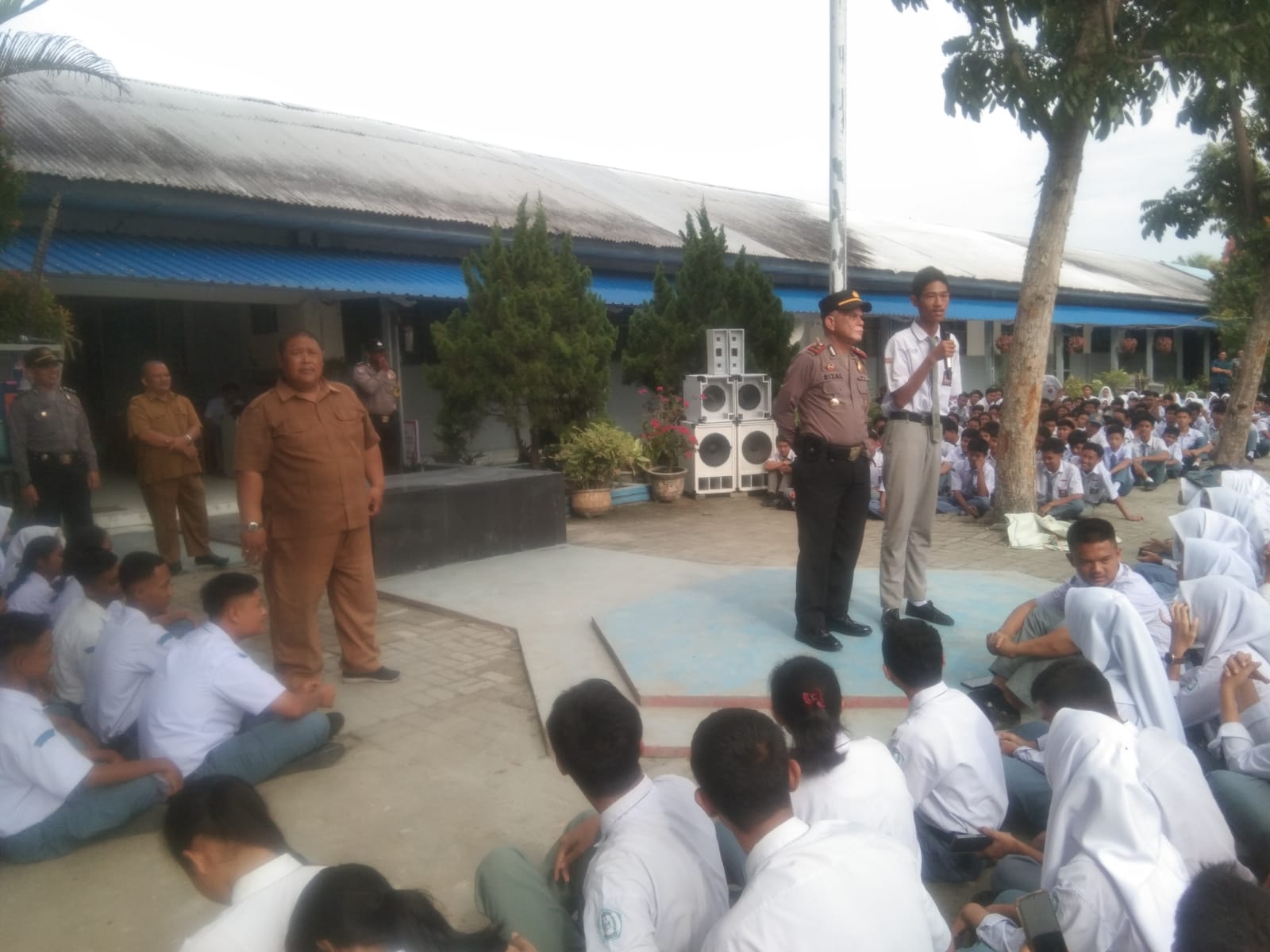 Jelang HUT RI, Polsek Batang Kuis Adakan Bimbingan dan Penyuluhan Kenakalan Remaja di SMA N 1 Batang Kuis