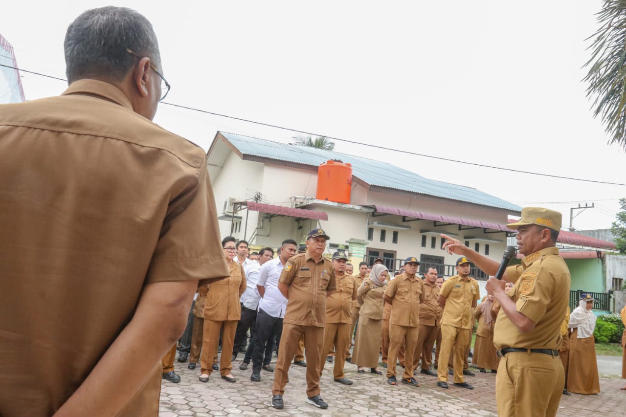 Saat Apel Rutin, Bupati Sergai Ingatkan ASN Pentingnya Disiplin