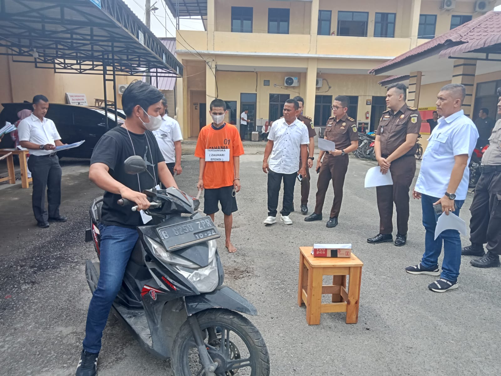 Polres Sergai Gelar Renkontruksi Terduga Pelaku Pembunuhan Terhadap Paman