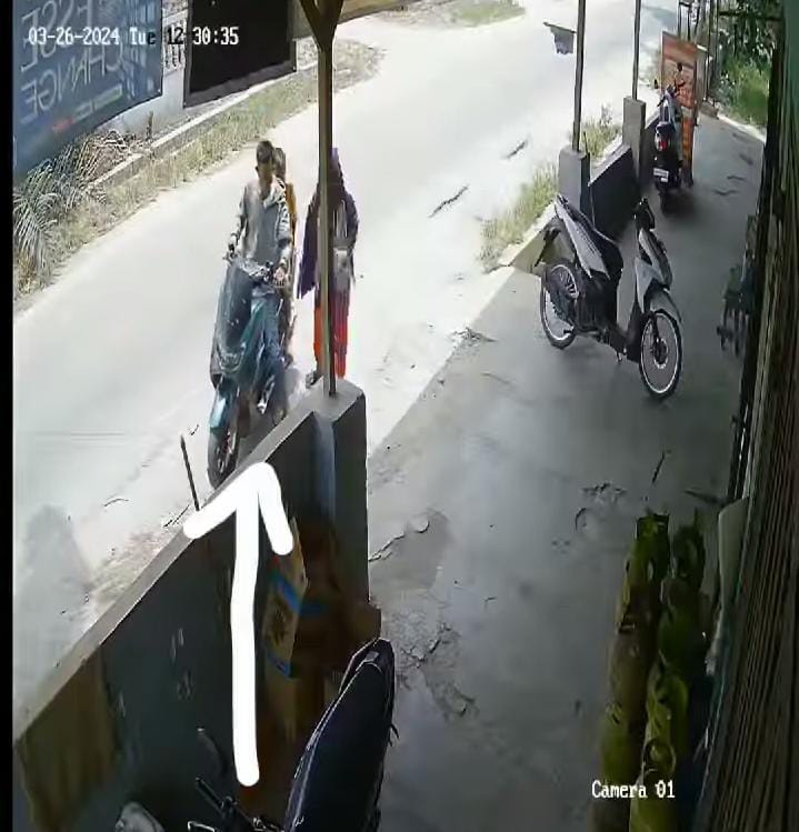 Terduga Pelaku Suami Istri dan Anak Bawa Kabur Rp15 juta milik Grosir