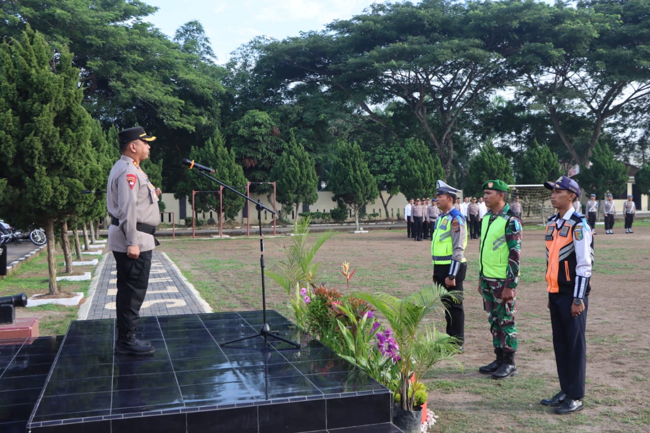 Kapolres Sergai Pimpin Apel Gelar Pasukan Ops Patuh Toba 2024