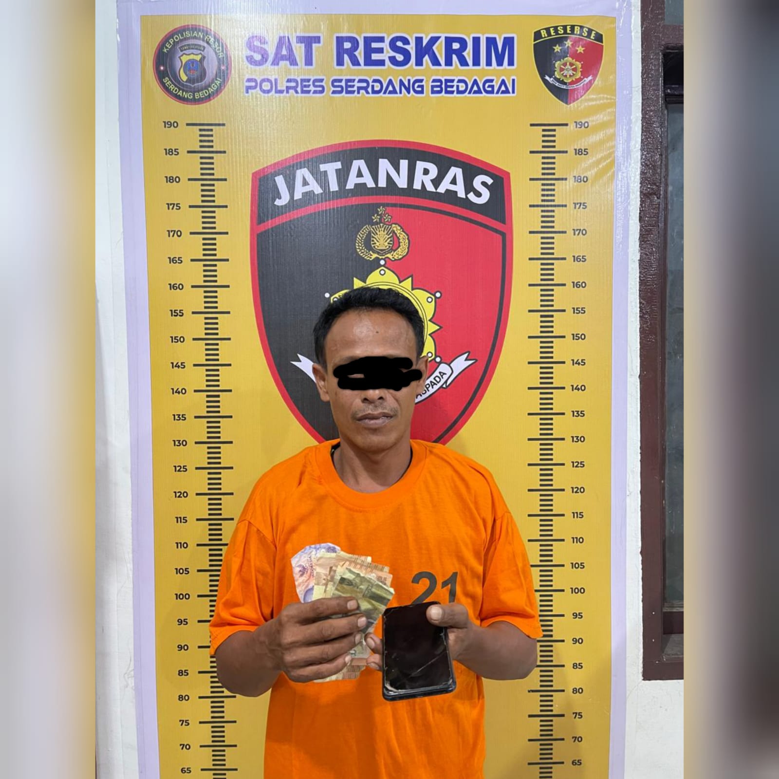 Polres Sergai Amankan Seorang Pria Diduga Pelaku Judi KIM di Desa Kuala Bali