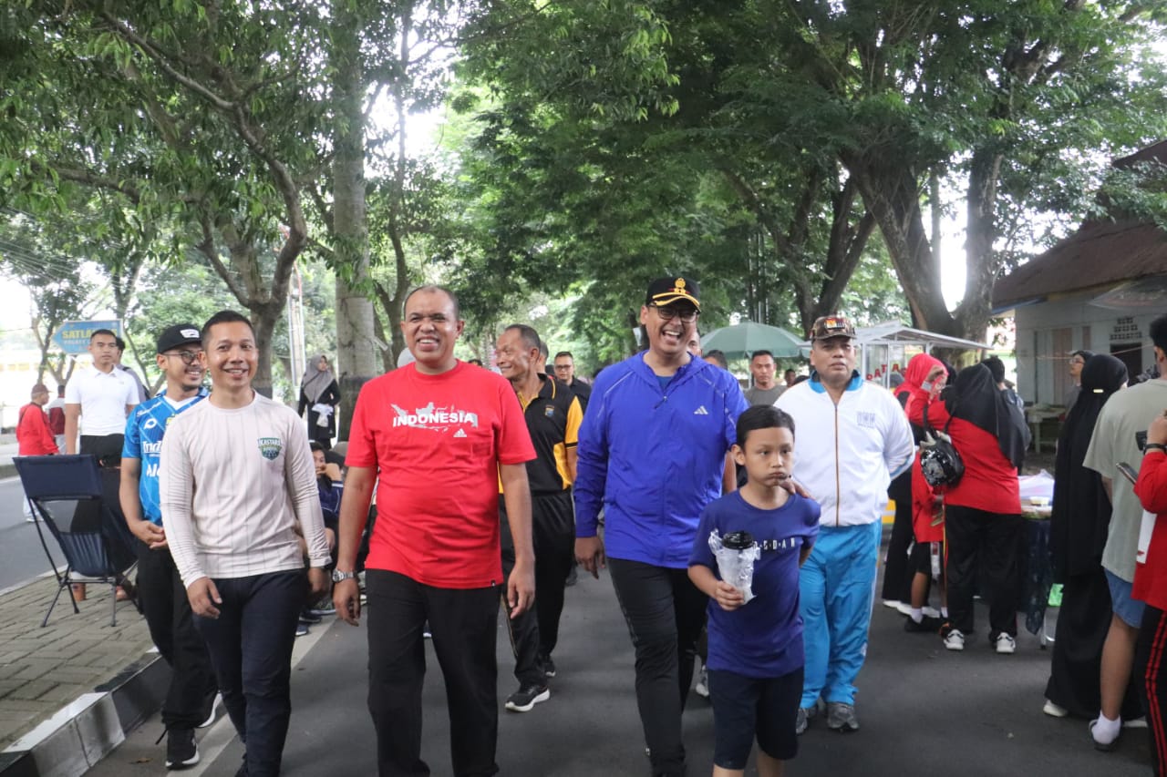 Kapolres Langkat Hadiri CFD Perdana di Alun-alun Tengku Amir Hamzah Stabat