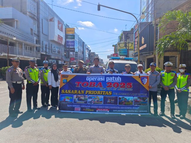 Polisi Sapa Pengendara dengan Pendekatan Humanis