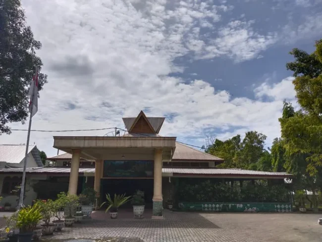 Rindu Alam Hotel