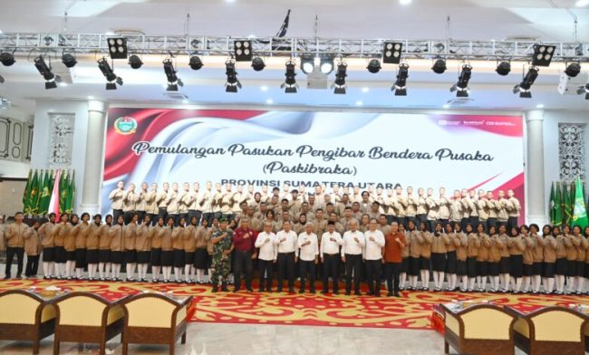 Wagubsu Kukuhkan Paskibra 2025 Sebagai Duta Anti Narkoba