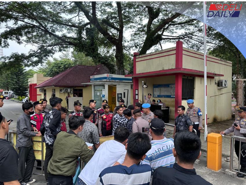 Dugaan Praktik Mafia BBM di Belawan Mencuat, Sosok 'Wak Uteh' Jadi Sorotan Pengunjuk Rasa