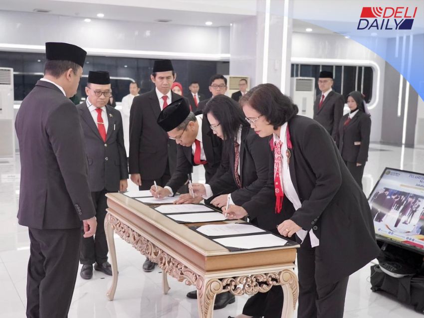 Menteri Nusron Lantik 85 Pejabat ATR/BPN, Tegaskan Aturan Baru: Kepala Kantor Tak Boleh Lebih 2 Tahun di Tempat Sama
