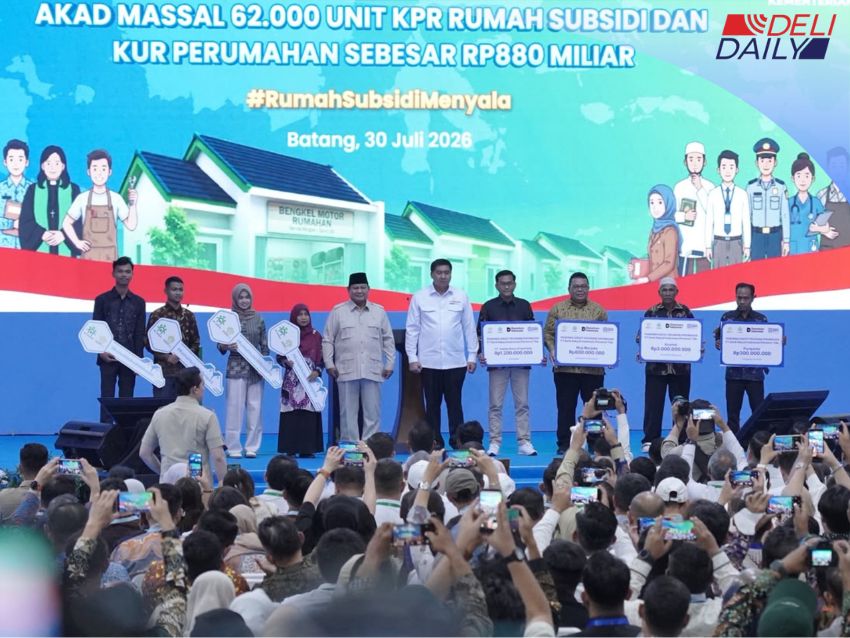 Menteri Nusron Hadiri Akad Massal 62.000 Rumah Subsidi, Tegaskan Pentingnya Legalitas Tanah