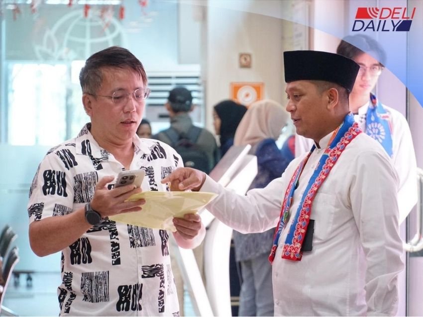 Sentuh Tanahku Bantu Cek Berkas hingga Antrean Daring