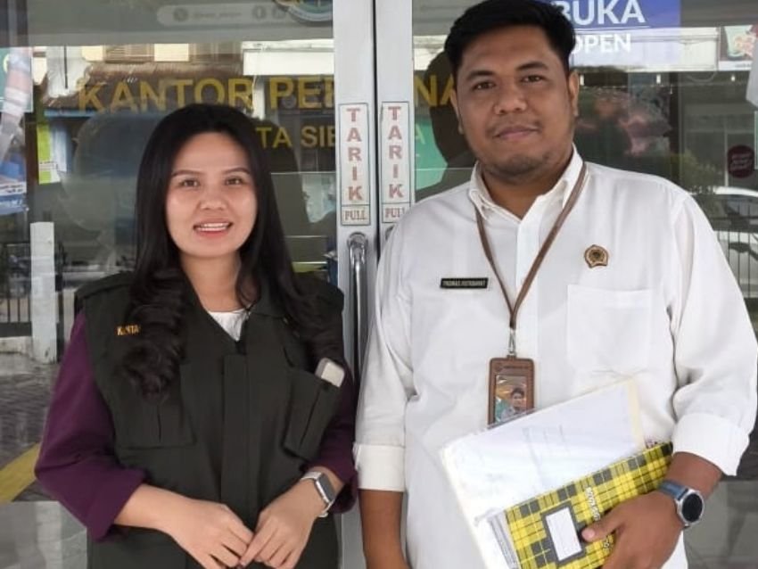 Kantah Sibolga Antar Langsung Sertifikat Ke Rumah Warga